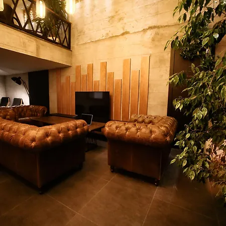 Elibol Old Hotell