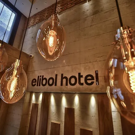 Elibol Old Hotell
